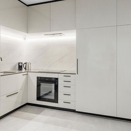 Meriton Suites Surfers Paradise Χρυσή Ακτή Εξωτερικό φωτογραφία Kitchen